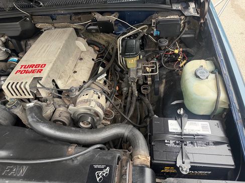 Used 1993 Chevrolet Silverado 3500 2WD Crew Cab image 26