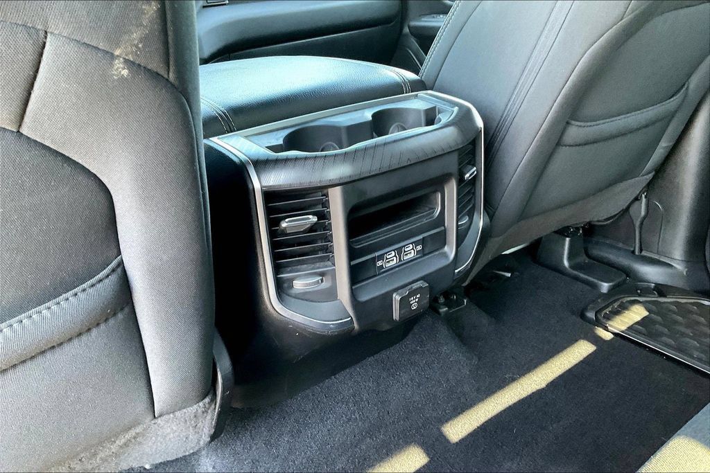 Used 2025 RAM 1500 Big Horn AWD/4WD image 11