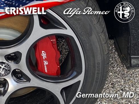 New 2024 Alfa Romeo Tonale Veloce image 13