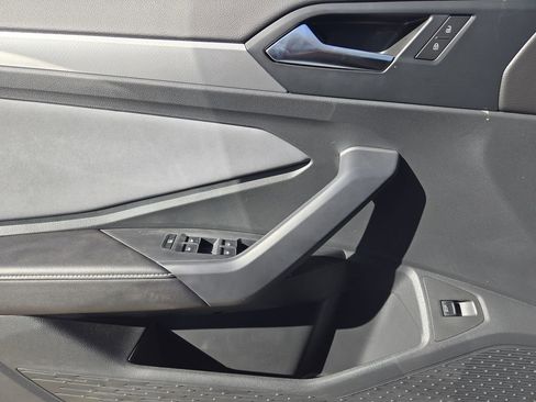 New 2026 Volkswagen Jetta SE image 17