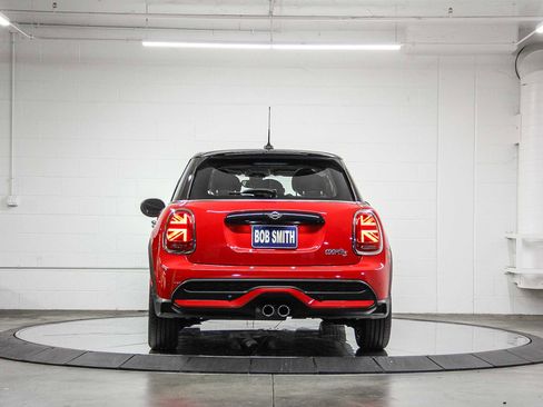 Certified 2023 MINI Cooper S image 5