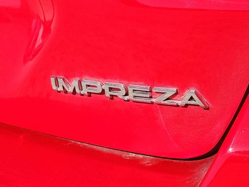 Used 2025 Subaru Impreza 2.0i image 9