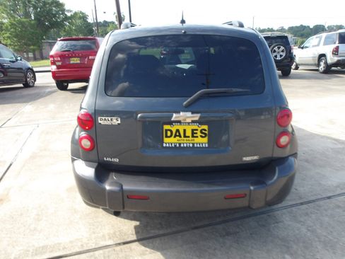 Used 2010 Chevrolet HHR LS image 12