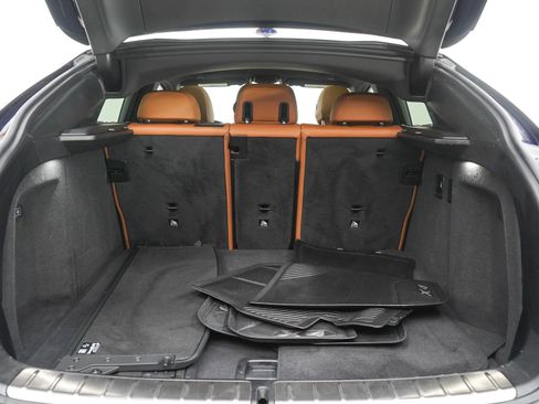Used 2023 BMW X4 xDrive30i AWD/4WD image 9