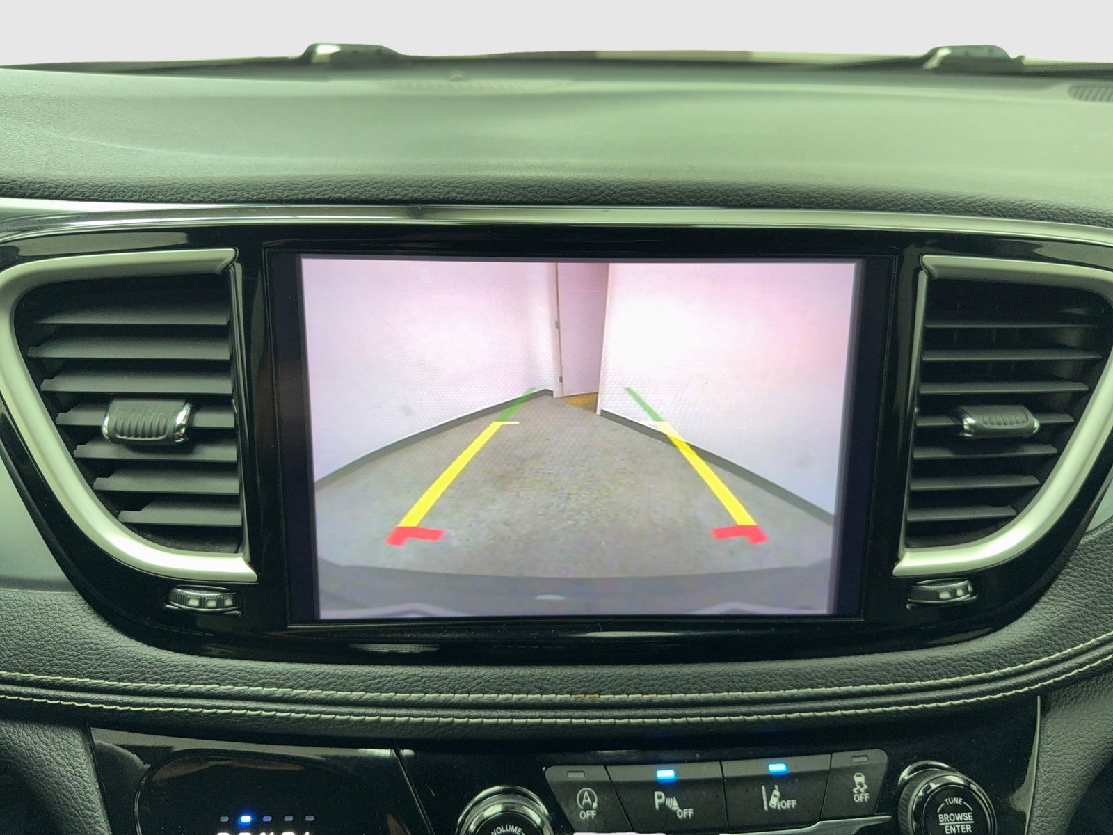 Used 2021 Chrysler Pacifica Touring-L w/ S Appearance Package FWD image 29