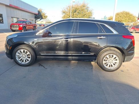 Used 2018 Cadillac XT5 FWD w/ LPO, Wheel Lock Package image 3