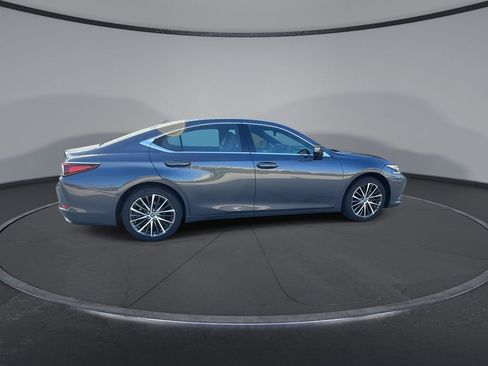 Used 2025 Lexus ES 350 w/ Premium Package image 9