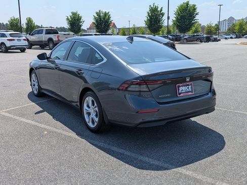 Used 2025 Honda Accord LX image 7