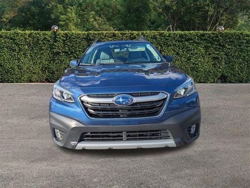 Used 2022 Subaru Outback Limited image 9