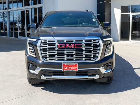 New 2026 GMC Yukon XL Denali image 2