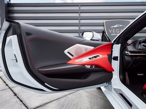 Used 2022 Chevrolet Corvette Stingray Preferred Conv w/ Z51 Performance Package image 25