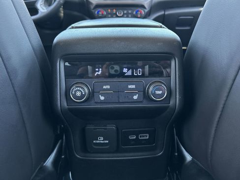 Used 2022 GMC Acadia AT4 w/ Preferred Package AWD/4WD image 21