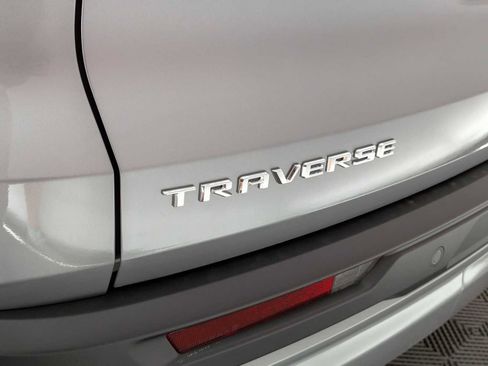 New 2026 Chevrolet Traverse LT w/ Enhanced Driving Package image 13