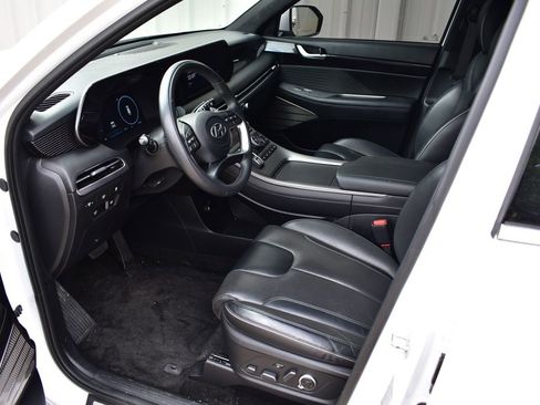 Used 2025 Hyundai Palisade Calligraphy AWD/4WD image 16