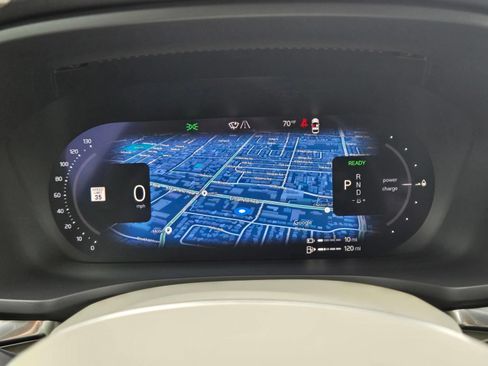 Certified 2025 Volvo S60 T8 Plus AWD/4WD image 23