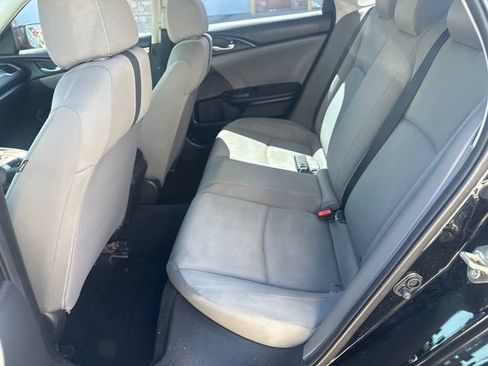 Used 2019 Honda Civic LX image 7