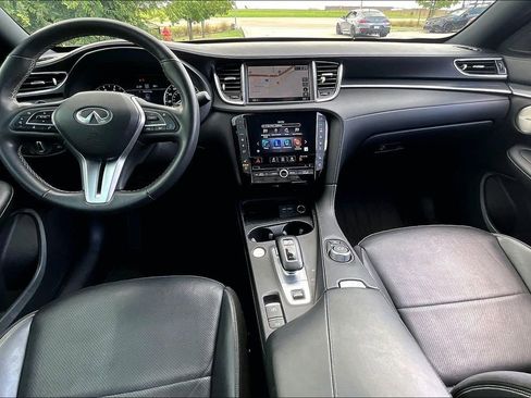 Used 2023 INFINITI QX50 Sport FWD image 18