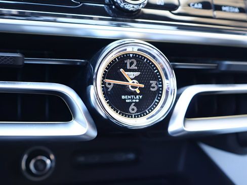 New 2026 Bentley Flying Spur Plug-In Hybrid AWD/4WD image 29