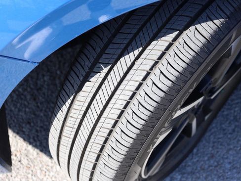 Used 2025 Nissan Sentra SV w/ All-Weather Package image 24