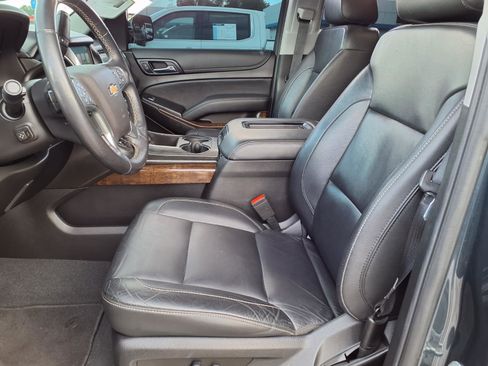 Certified 2019 Chevrolet Tahoe LT w/ Luxury Package AWD/4WD image 14