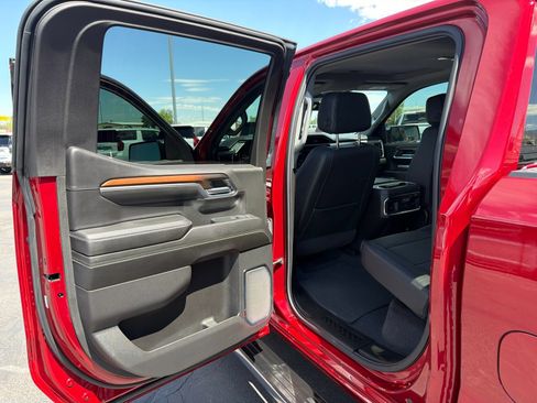 Used 2024 GMC Sierra 1500 Denali AWD/4WD image 29
