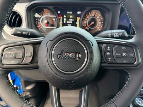 New 2026 Jeep Gladiator Willys image 17