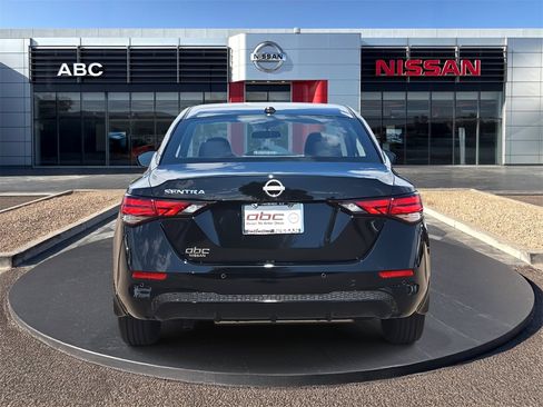 New 2025 Nissan Sentra SV w/ Trunk Package image 6