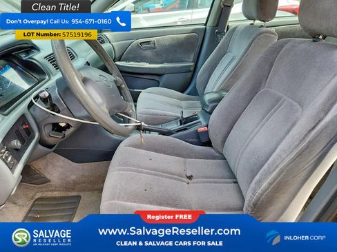 Used 2000 Toyota Camry FWD image 9