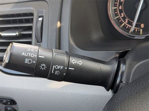 Used 2016 Honda Pilot Touring image 29