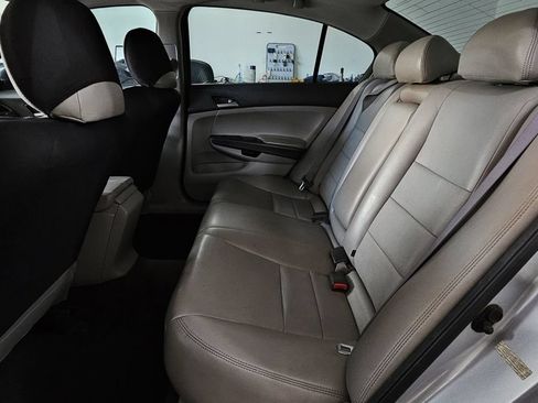 Used 2010 Honda Accord LX-P image 16