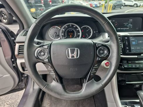 Used 2017 Honda Accord EX-L image 12