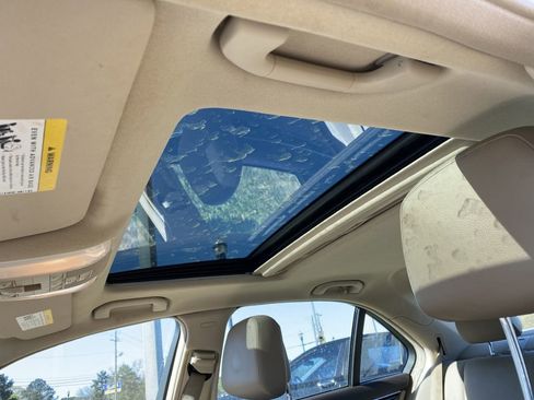 Used 2014 Mercedes-Benz C 250 Sedan image 14