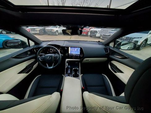 Used 2024 Lexus NX 250 FWD w/ Cold Area Package image 23