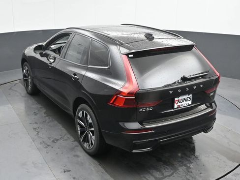 New 2026 Volvo XC60 B5 Plus w/ Protection Package Premier AWD/4WD image 37