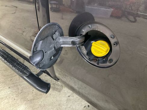 Used 2015 Chevrolet Silverado 1500 LTZ Z71 w/ LTZ Plus Package image 25