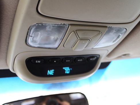 Used 2005 Toyota Sienna XLE image 34