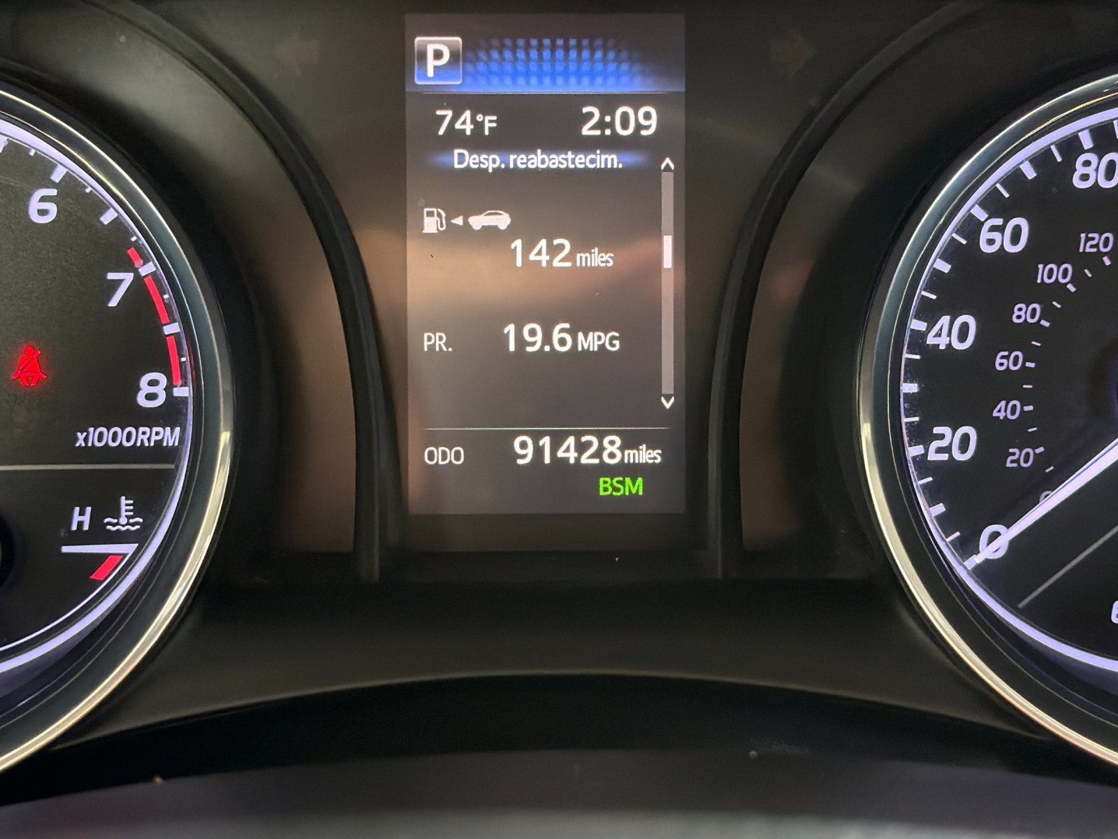 Used 2019 Toyota Camry SE w/ Convenience Package FWD image 24