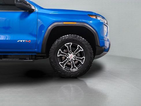 Used 2023 GMC Canyon AT4 w/ AT4 Premium Package AWD/4WD image 7