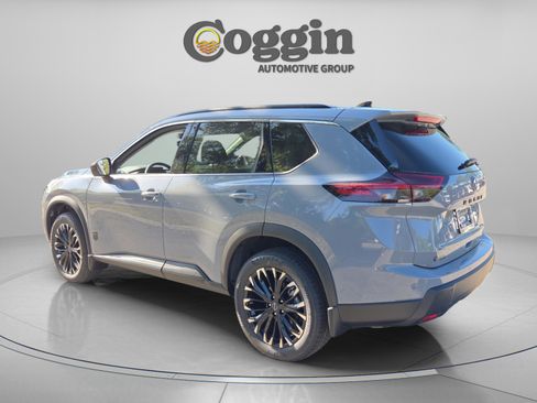 New 2026 Nissan Rogue SV FWD image 3