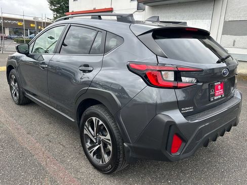 Used 2024 Subaru Crosstrek 2.0i Premium AWD/4WD image 7
