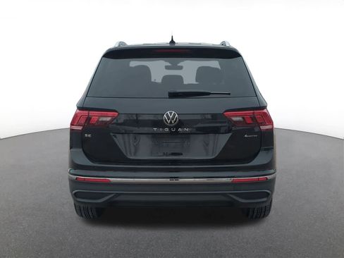 Used 2022 Volkswagen Tiguan SE image 5