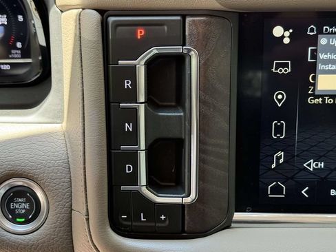 Certified 2024 GMC Yukon XL Denali w/ Max Trailering Package AWD/4WD image 19