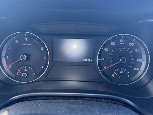 Used 2023 Kia Forte GT-Line FWD image 8