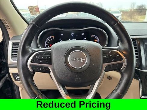 Used 2022 Jeep Grand Cherokee Laredo E w/ Security & Convenience Group AWD/4WD image 16