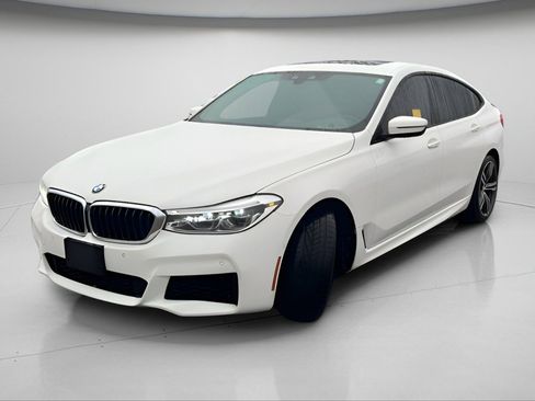 Used 2018 BMW 640i Gran Turismo xDrive 640 Gran Turismo i xDrive w/ M Sport Package image 17