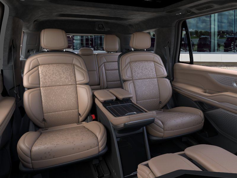 New 2026 Lincoln Navigator Black Label AWD/4WD image 33