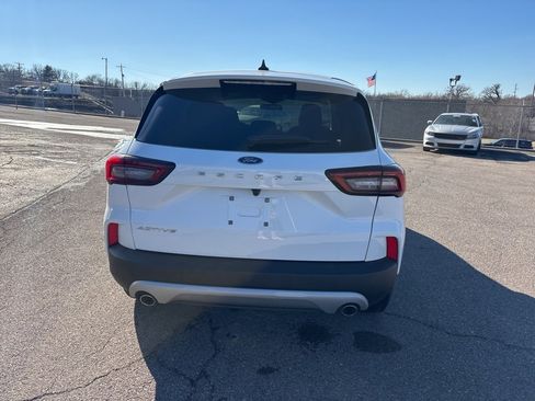 Used 2024 Ford Escape Active image 6