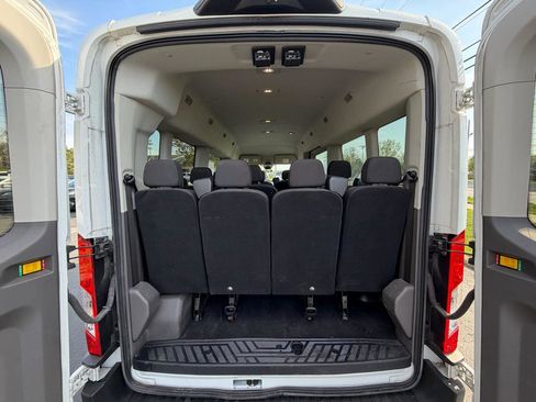 Used 2024 Ford Transit 350 XLT RWD image 22