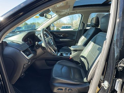 Used 2019 GMC Terrain Denali w/ Advanced Safety Package image 13