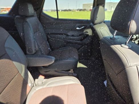 Used 2023 Chevrolet Traverse High Country AWD/4WD image 43